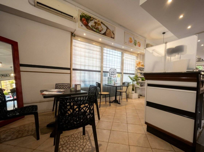 Bar in vendita a Pomezia