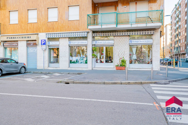Negozio in vendita a Milano