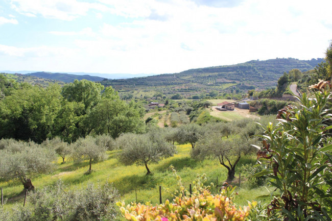 Villa singola in vendita a Agira