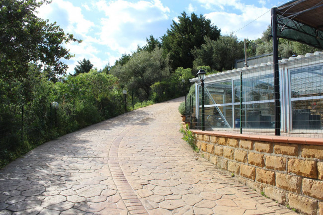 Villa singola in vendita a Agira