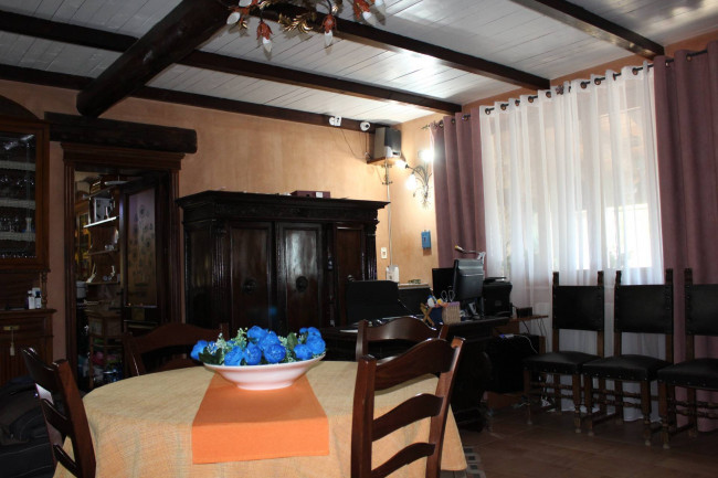 Villa singola in vendita a Agira