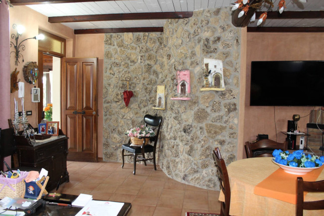 Villa singola in vendita a Agira