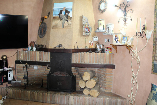 Villa singola in vendita a Agira