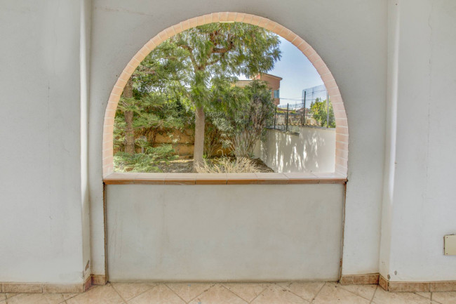 Villa bifamiliare in vendita a Ardea
