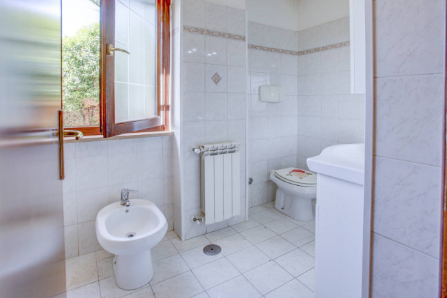 Villa bifamiliare in vendita a Ardea