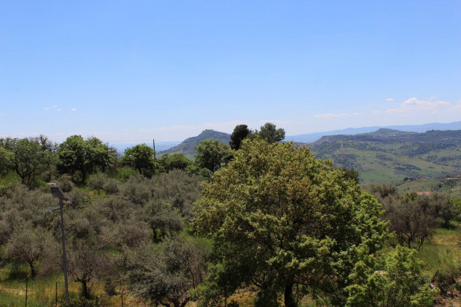 Villa singola in vendita a Gagliano Castelferrato