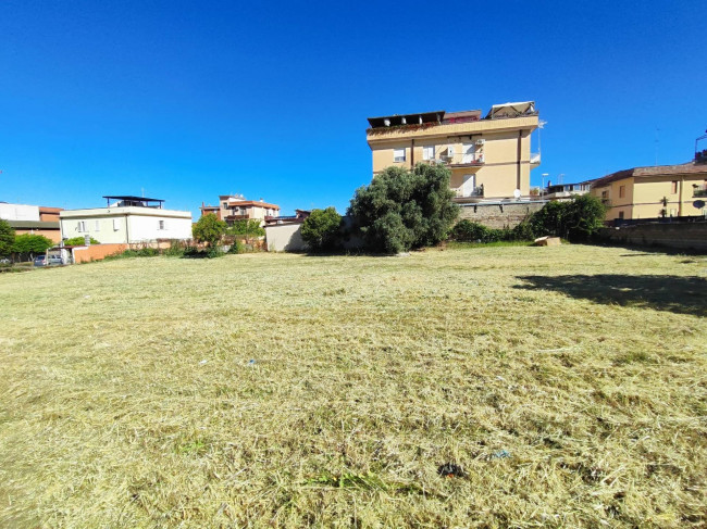 Terreno Edificabile in vendita a Roma