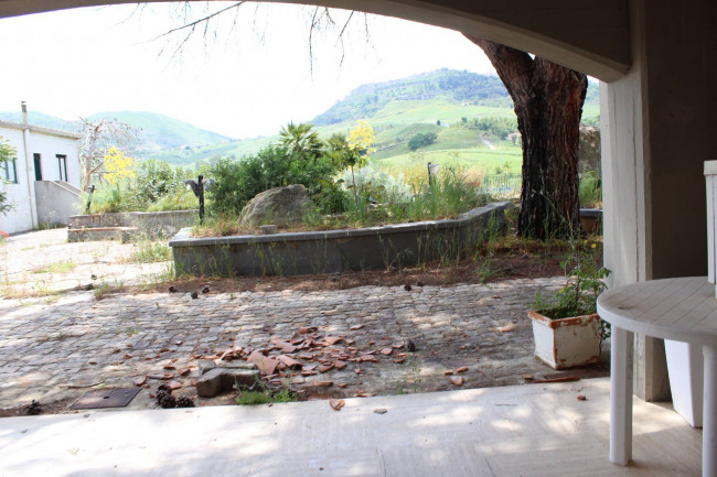 Agriturismo in vendita a Gangi