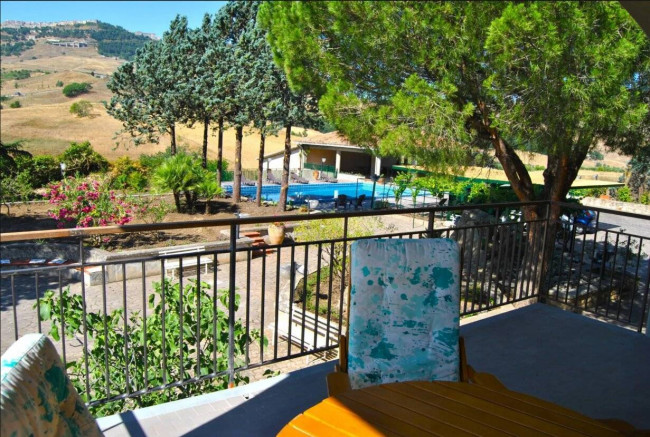 Agriturismo in vendita a Gangi