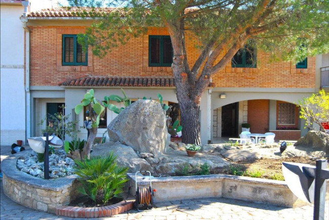 Agriturismo in vendita a Gangi