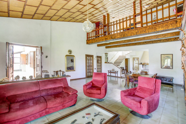 Villa singola in vendita a Velletri