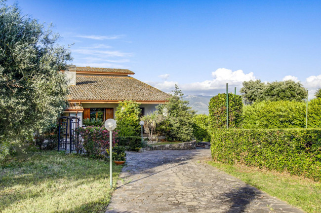 Villa singola in vendita a Velletri