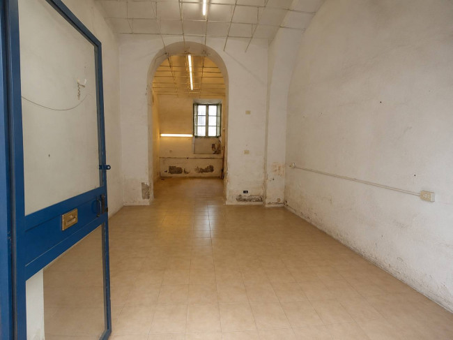 Locale Commerciale in affitto a Roma