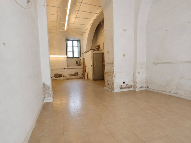 Locale Commerciale in affitto a Roma