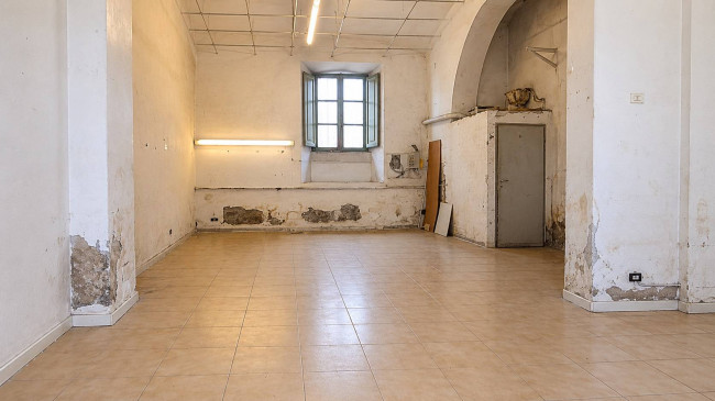 Locale Commerciale in affitto a Roma