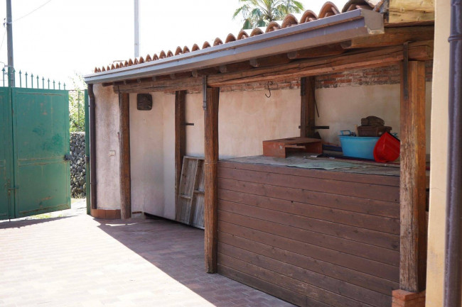 Rustico in vendita a Pedara