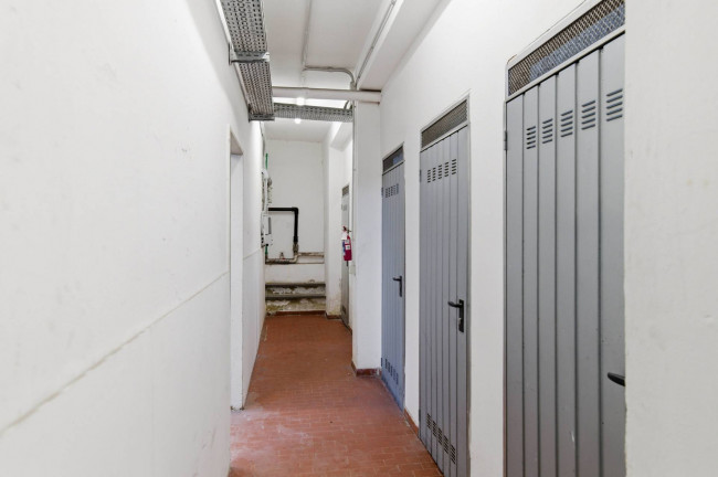 Commerciale Altro in vendita a Milano