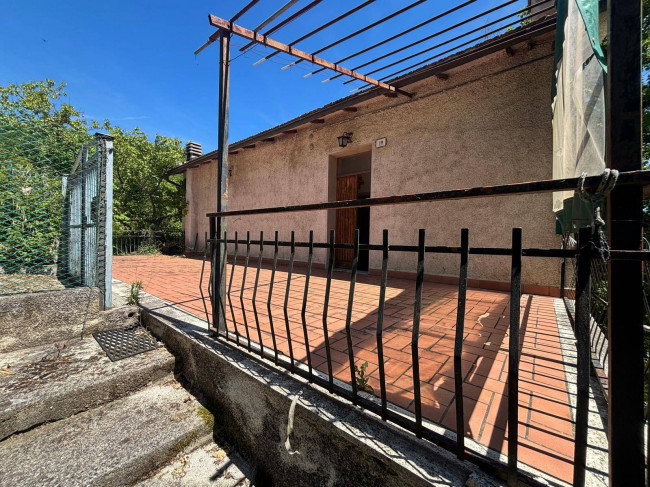 Casa Indipendente in vendita a Terni