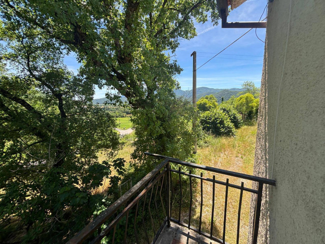 Casa Indipendente in vendita a Terni