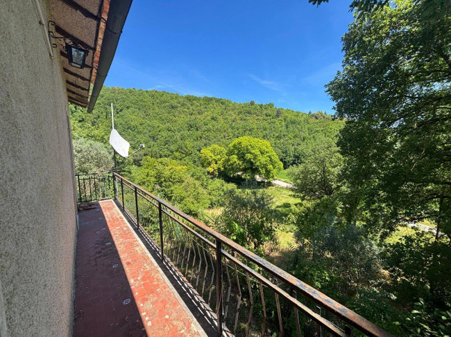 Casa Indipendente in vendita a Terni