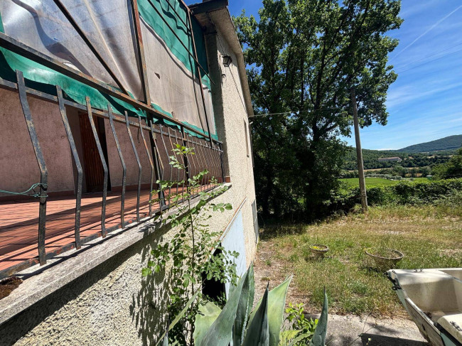 Casa Indipendente in vendita a Terni