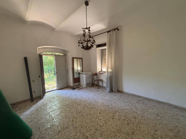 Casa Indipendente in vendita a Terni