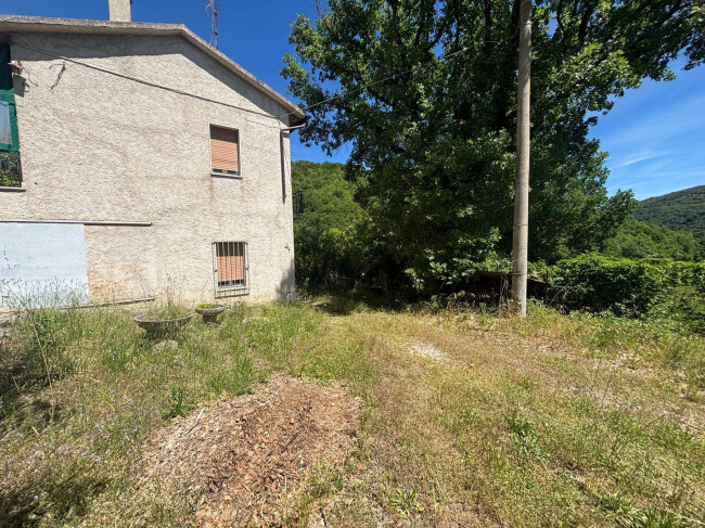 Casa Indipendente in vendita a Terni