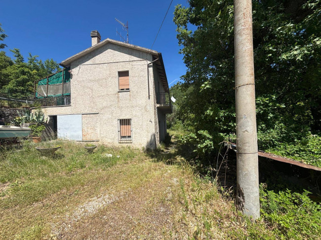 Casa Indipendente in vendita a Terni
