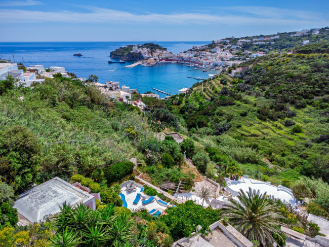 Villa in vendita a Ponza