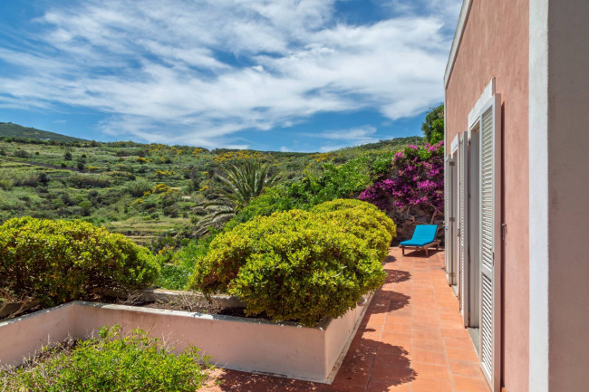 Villa in vendita a Ponza