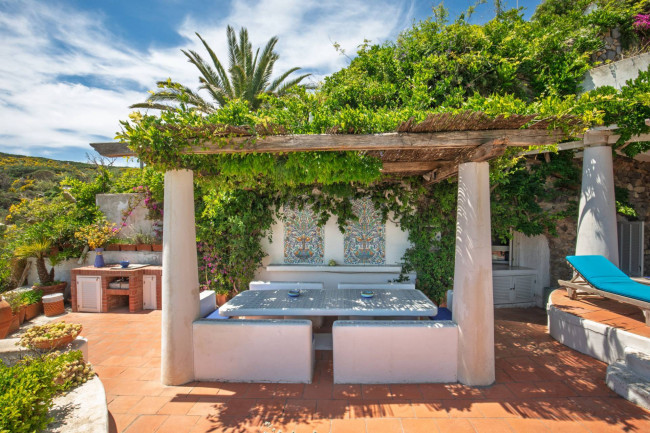 Villa in vendita a Ponza
