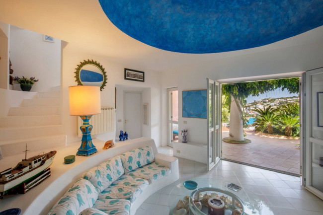 Villa in vendita a Ponza