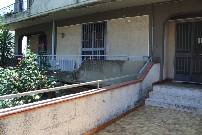 Appartamento in vendita a Aci Sant'Antonio