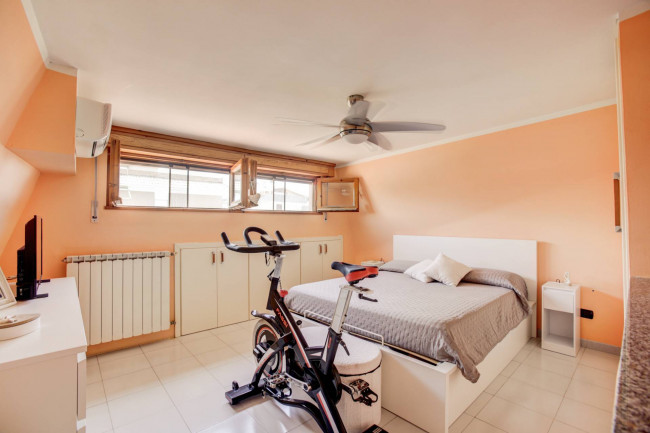 Villa a schiera in vendita a Pomezia