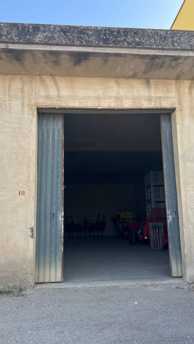 Capannone Industriale in vendita a Paceco