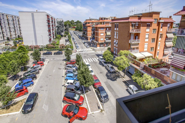 Appartamento in vendita a Pomezia