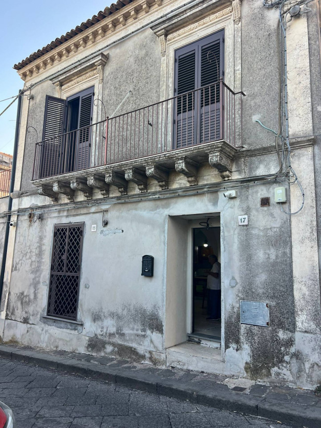 Casa Indipendente in vendita a Trecastagni