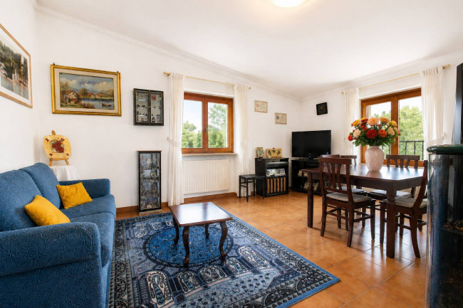 Casa Indipendente in vendita a Roma