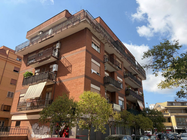 Appartamento in vendita a Pomezia
