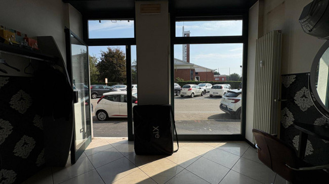 Negozio in vendita a Milano