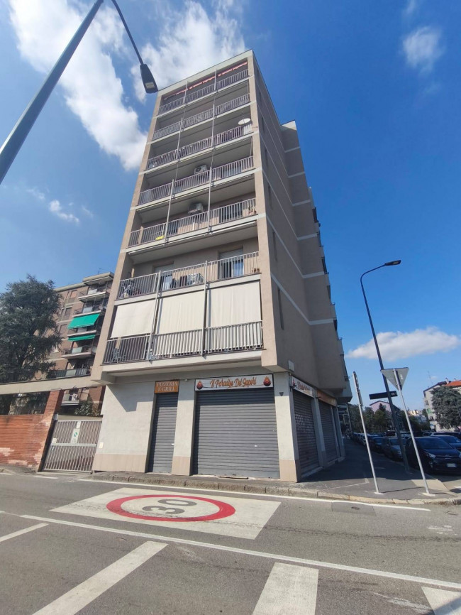 Negozio in vendita a Milano