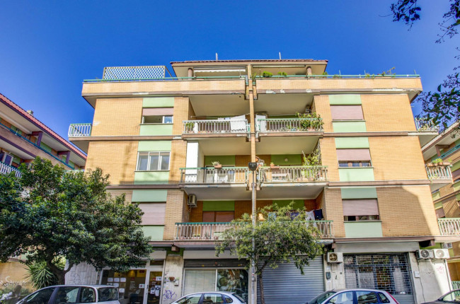 Appartamento in vendita a Pomezia