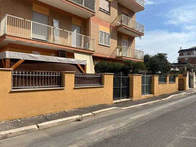 Appartamento in vendita a Pomezia