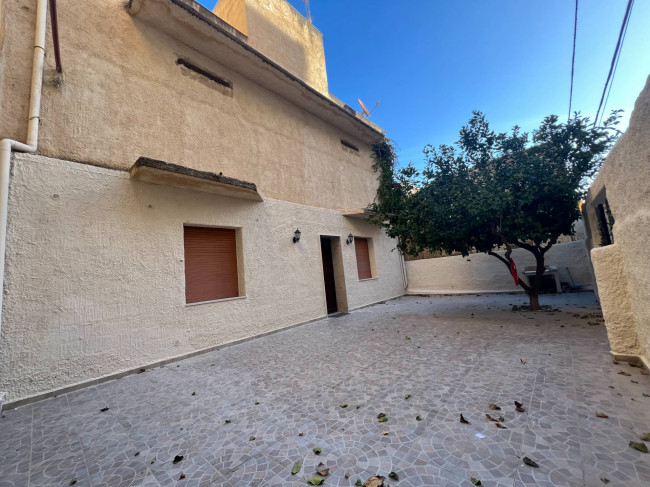 Casa Indipendente in vendita a Trapani