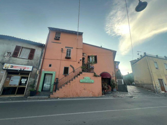 Casa Semindipendente in vendita a Marta