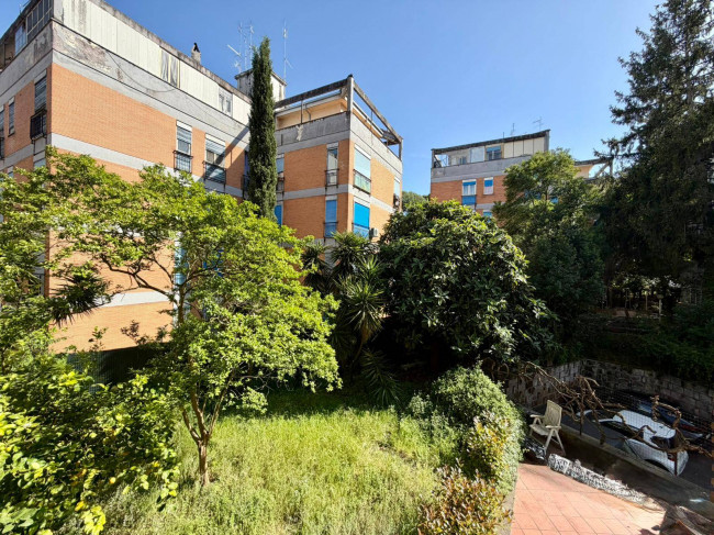 Appartamento in vendita a Roma