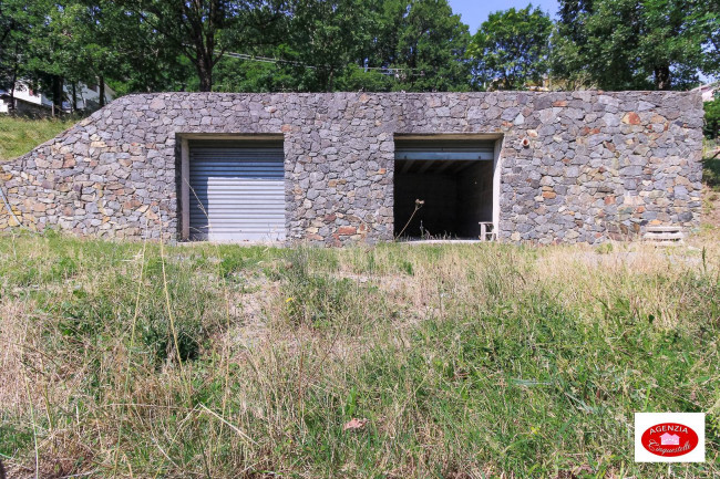 Garage/Box/Posto auto in vendita a Santa Giustina, Stella (SV)