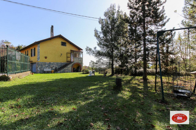 Villa in vendita a Stella (SV)