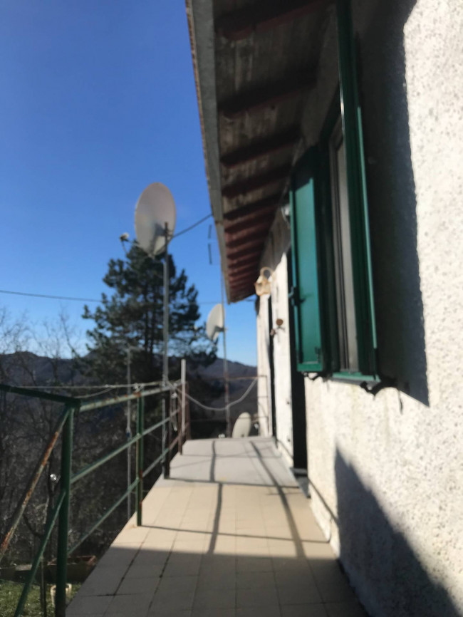 Casa indipendente in vendita a Torriglia (GE)