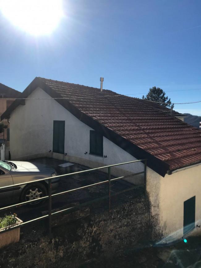 Casa indipendente in vendita a Torriglia (GE)